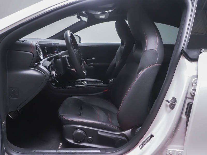 Fahrzeugabbildung Mercedes-Benz CLA 200 AMG*Pano*AHK*STHZG*Distronic*Totwinkel*