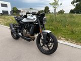 Husqvarna 701 Vitpilen TÜV neu / Original Reisetaschen  - Offers matching your search criteria