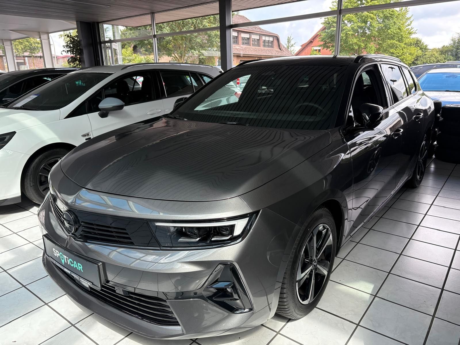 Opel Astra L Sports Tourer GS Automatik,Schiebdach