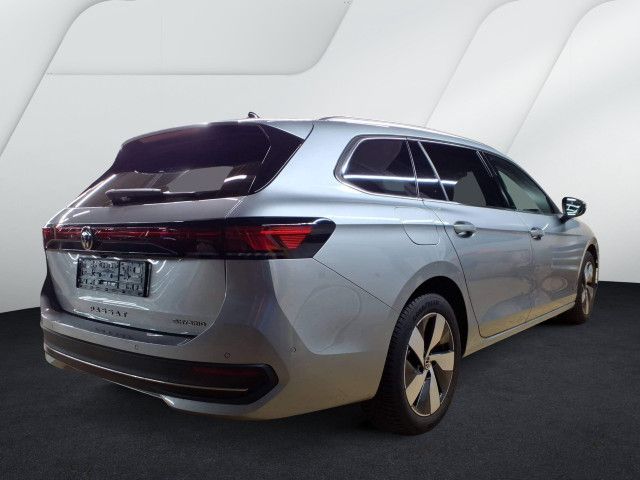 Volkswagen Passat Variant - Bild 3