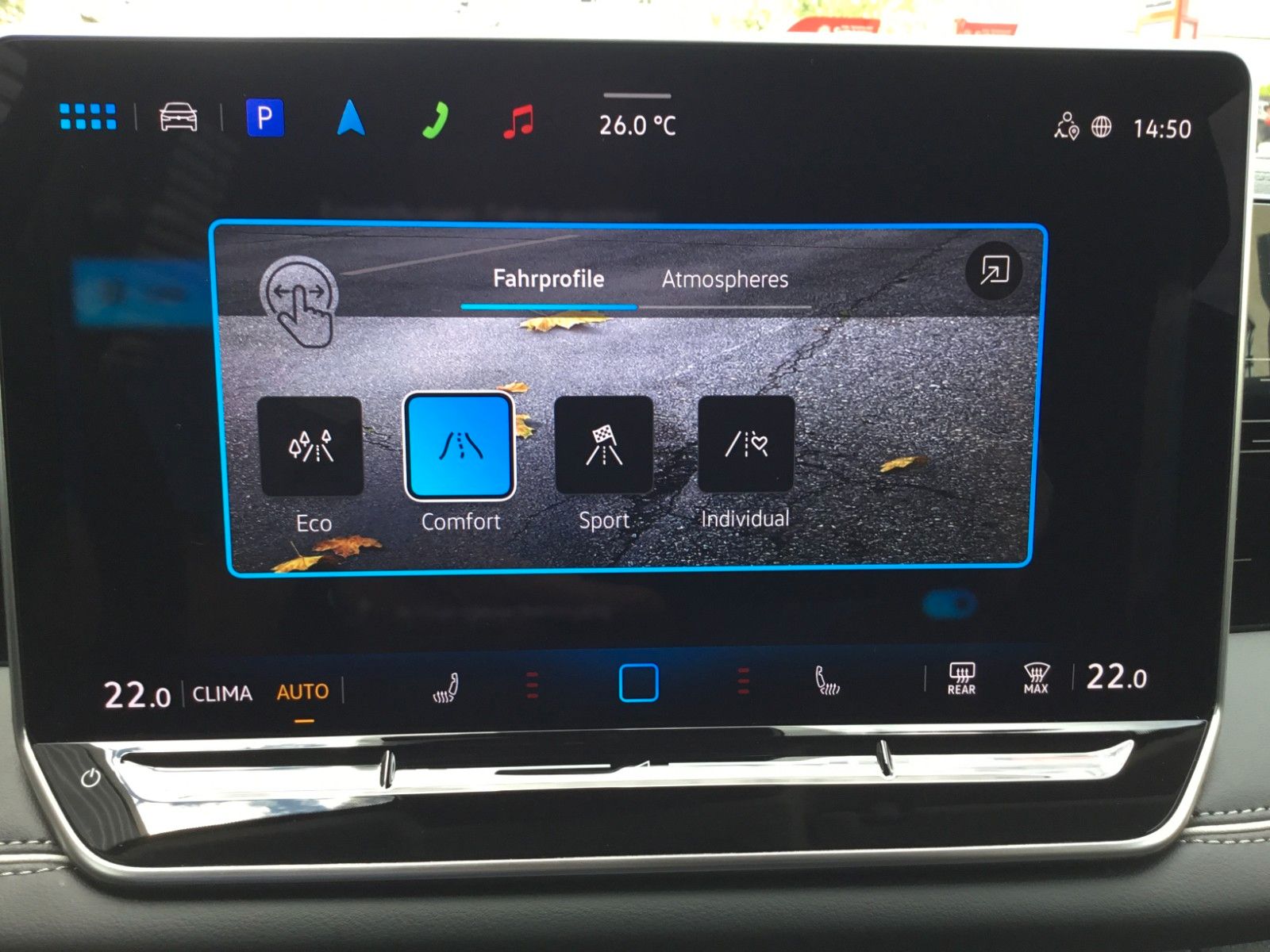 Fahrzeugabbildung Volkswagen Tiguan 1.5 eTSI DSG Elegance+AHK+Navi+18"+Kamera