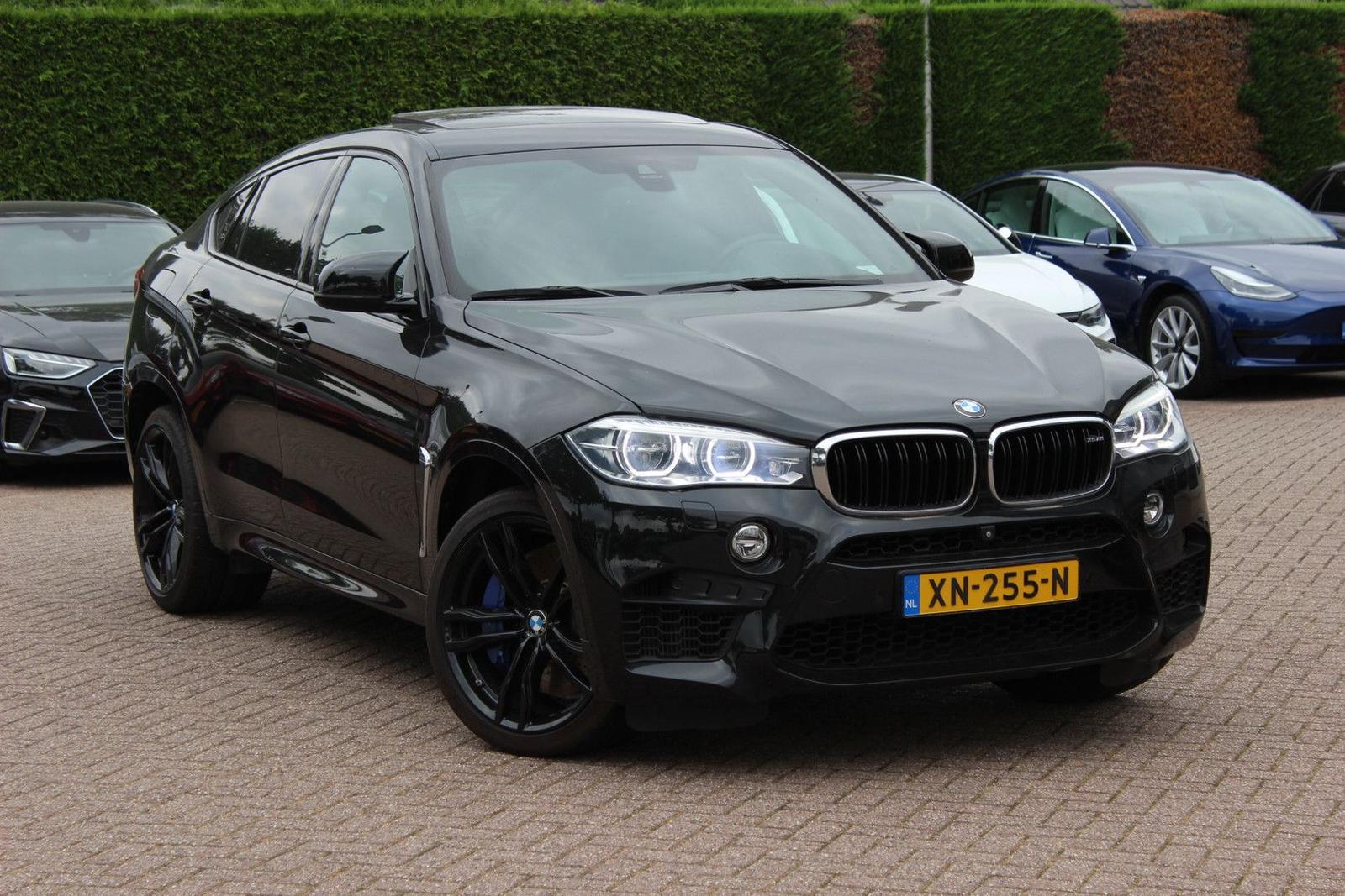 BMW X6 M / NL Auto! / Full option! / Trekhaak / Schu