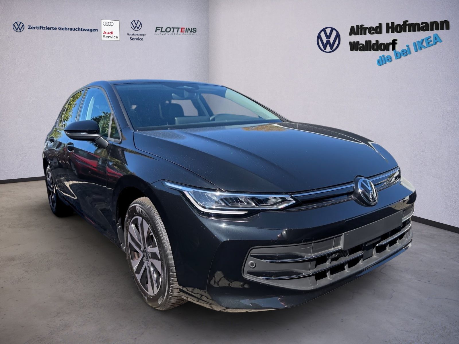 Volkswagen Golf VIII 1.5 eTSI Energy DSG NAVI STANDHZ ACC foto 3