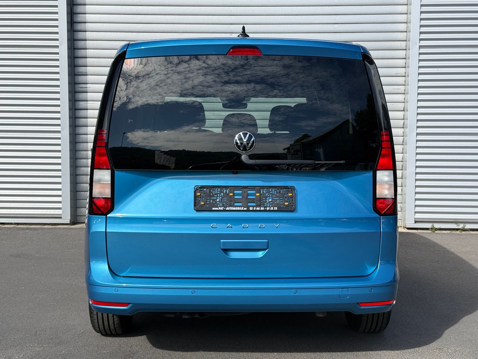 Fahrzeugabbildung Volkswagen Caddy 2.0 TDI Navi GRA LED SHZ Rückfahrkamera