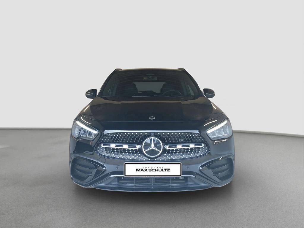Fahrzeugabbildung Mercedes-Benz GLA 200 AMG Line*Night Paket*el. Heckklappe*LED