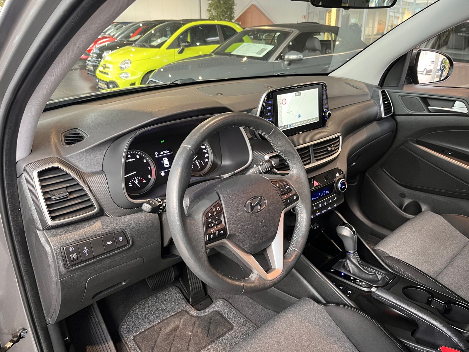 Fahrzeugabbildung Hyundai TUCSON Advantage AHK 2WD KLIMA NAVI ALU