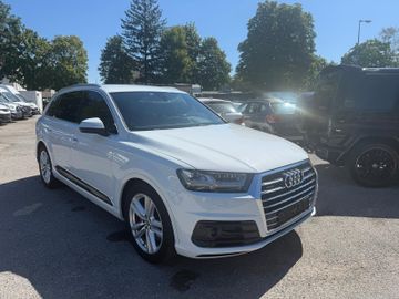Audi Q7 - 7