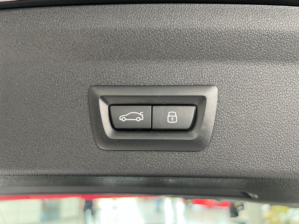 BMW 128 ti M-Sport*LEDER*LED*HUD*KEYL*MEMO*KAM*ALARM