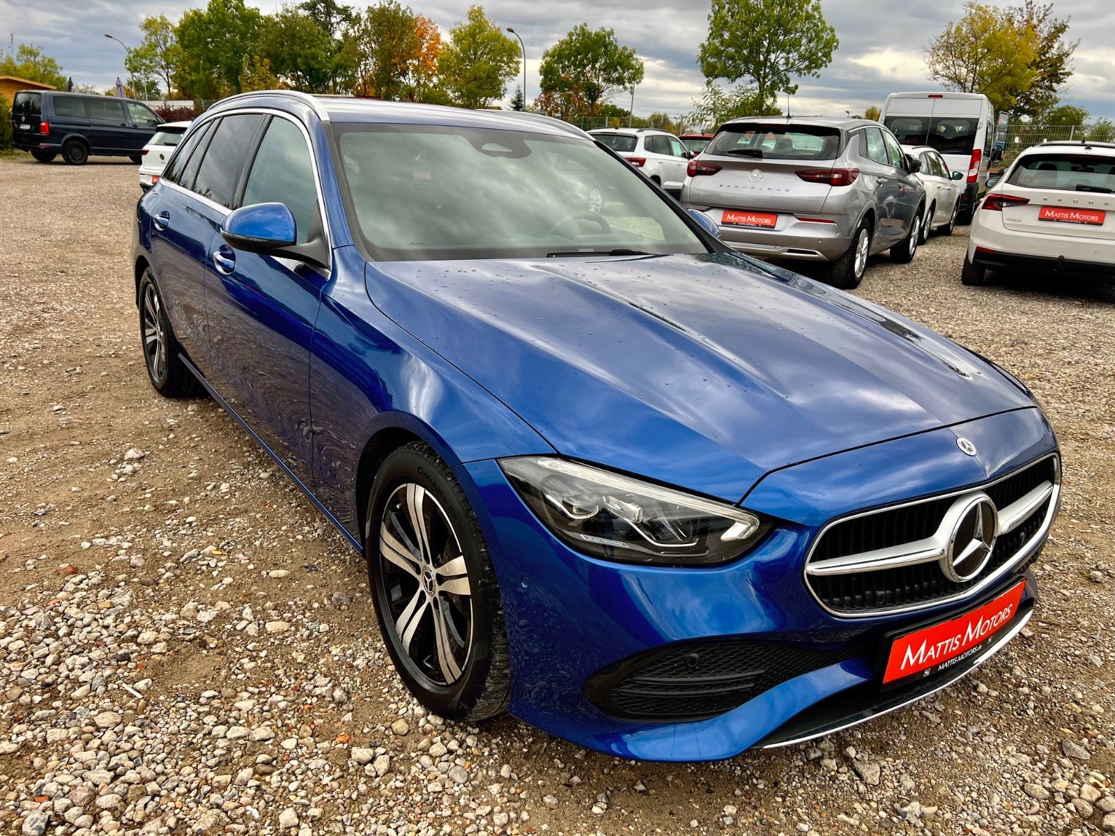 MERCEDES-BENZ C 200 C200 d AVANTGARDE AAC SHZ AHK NAVI KAMERA