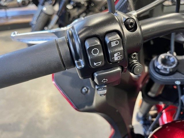 Fahrzeugabbildung Harley-Davidson El Diablo Low Rider ST 117cui  Icon Collection