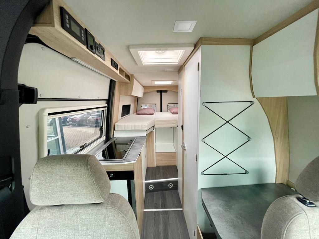 Fahrzeugabbildung Mercedes-Benz Sprinter 419 CDI 4x4 Yucon Frankia 6.0 LED*DISTR