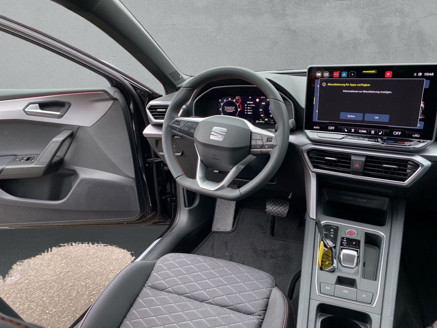 Fahrzeugabbildung SEAT Leon FR*NAVI*PDC*CAM*SHZ*Car-Play*Beats*