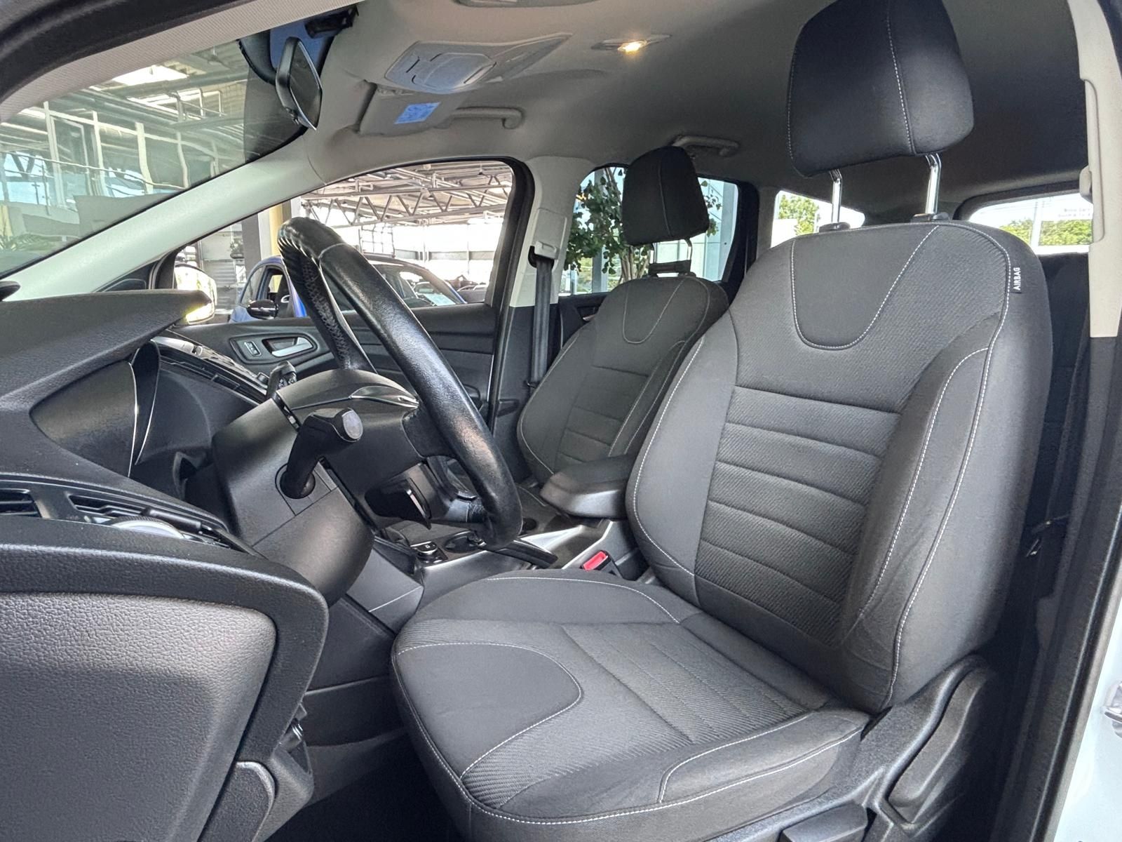Fahrzeugabbildung Ford Kuga 1.5 EcoBoost Trend AHK KLIMA