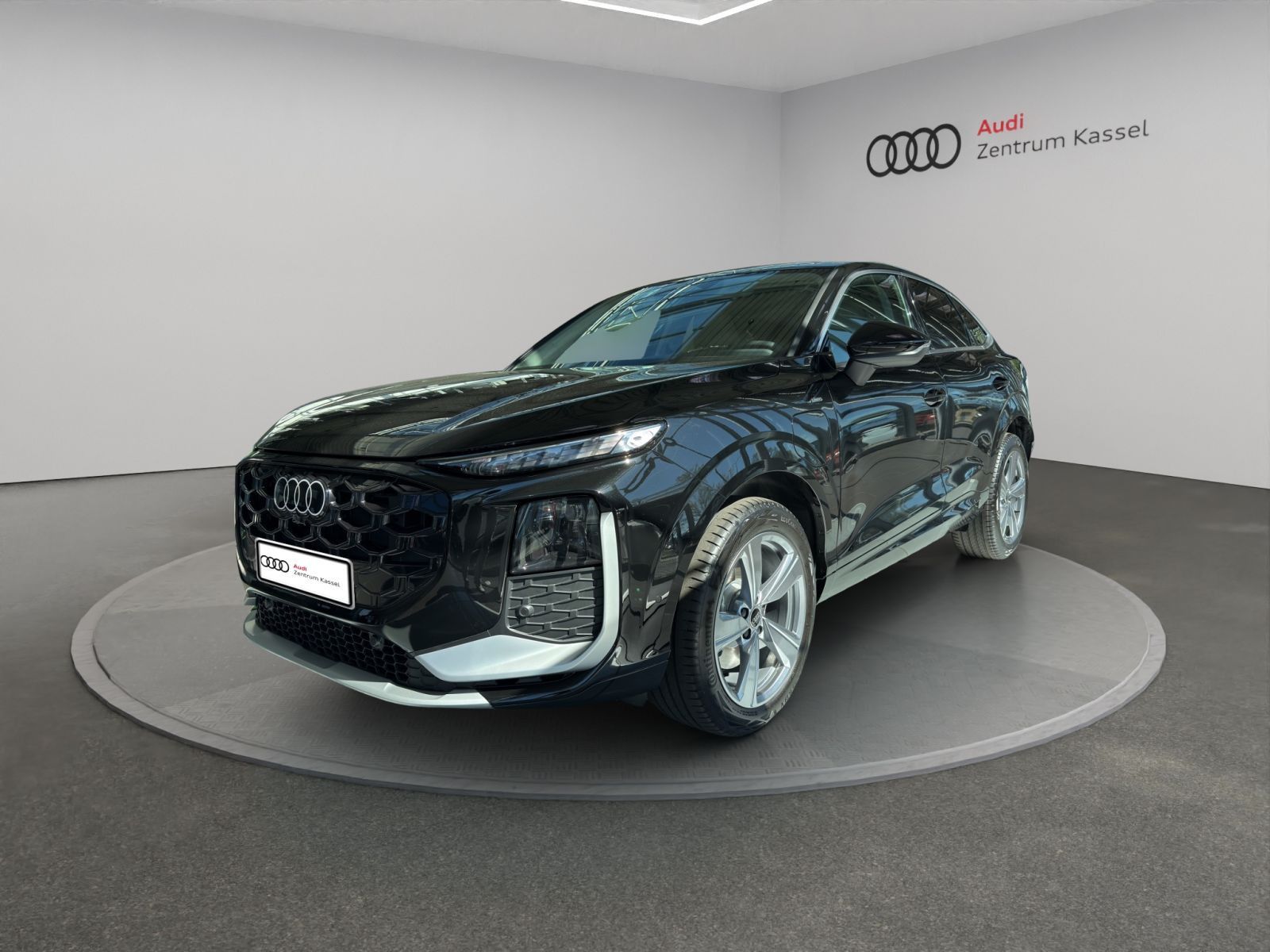 Audi Q3 SB e-hybrid S line LED AHK Kamera Tech+ imagem 2