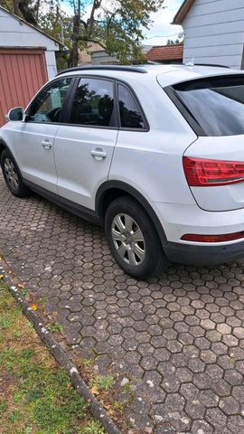 Audi Auto Audi qvattro Q3  Stronic  2.0 tdi