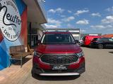 Ford Grand Tourneo Connect Active/Pano/AHK/7.Sitze - Ford Grand Tourneo mit Benzin-Antrieb: Automatik