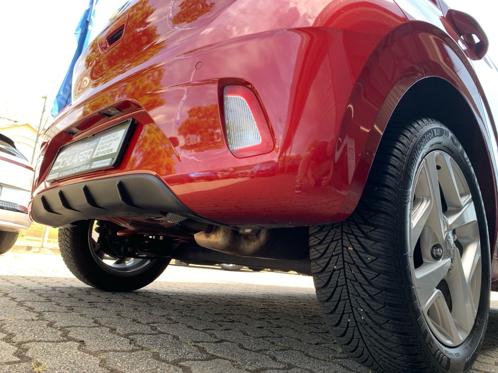 Fahrzeugabbildung Hyundai i10 1.2 Prime Navi Allwetter 1Hd