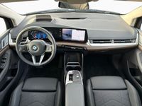 BMW 223 Active Tourer - Vorschau Bild 16