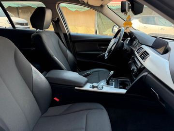 BMW 320 - 11