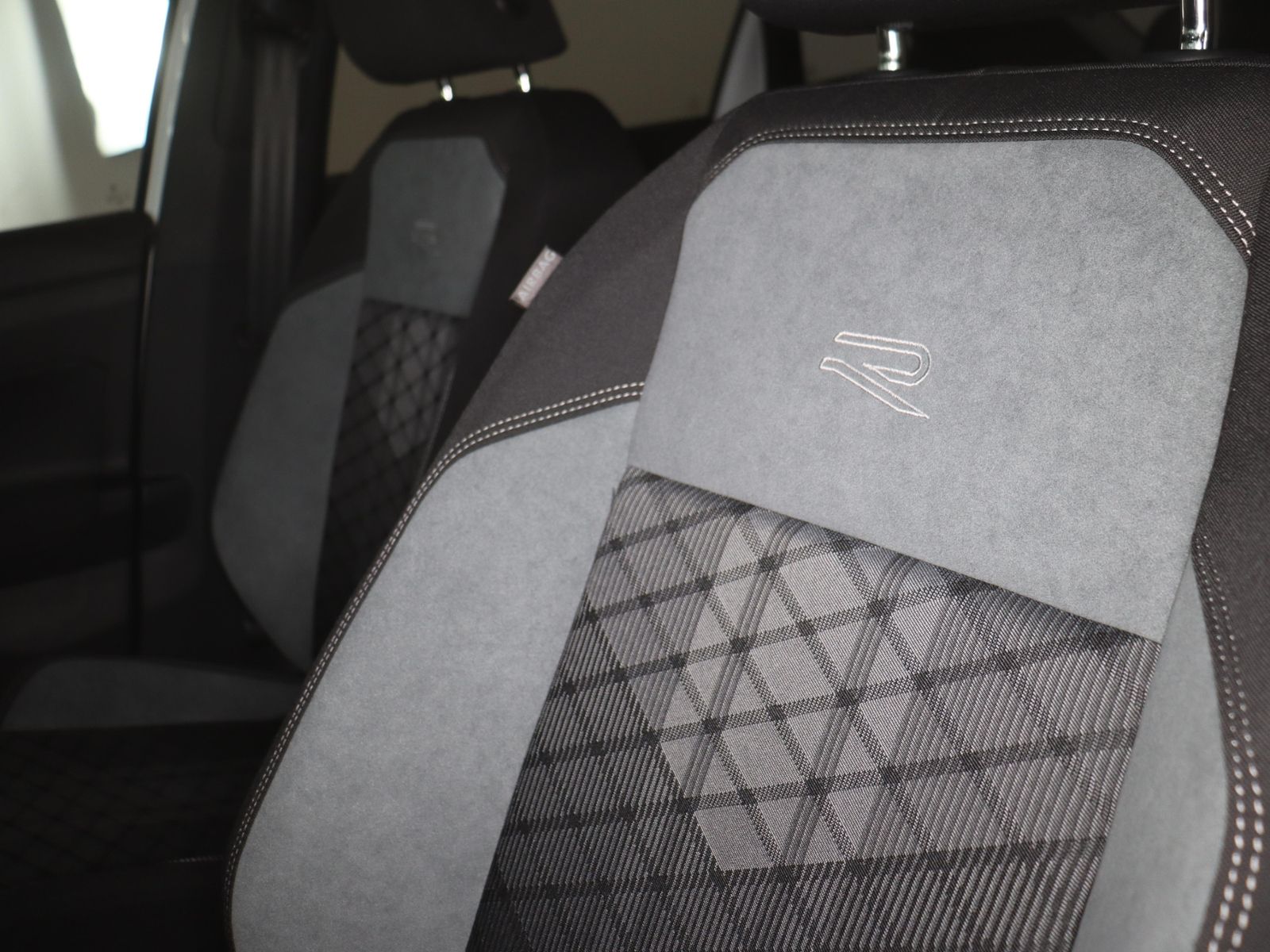 Volkswagen Taigo - Bild 10