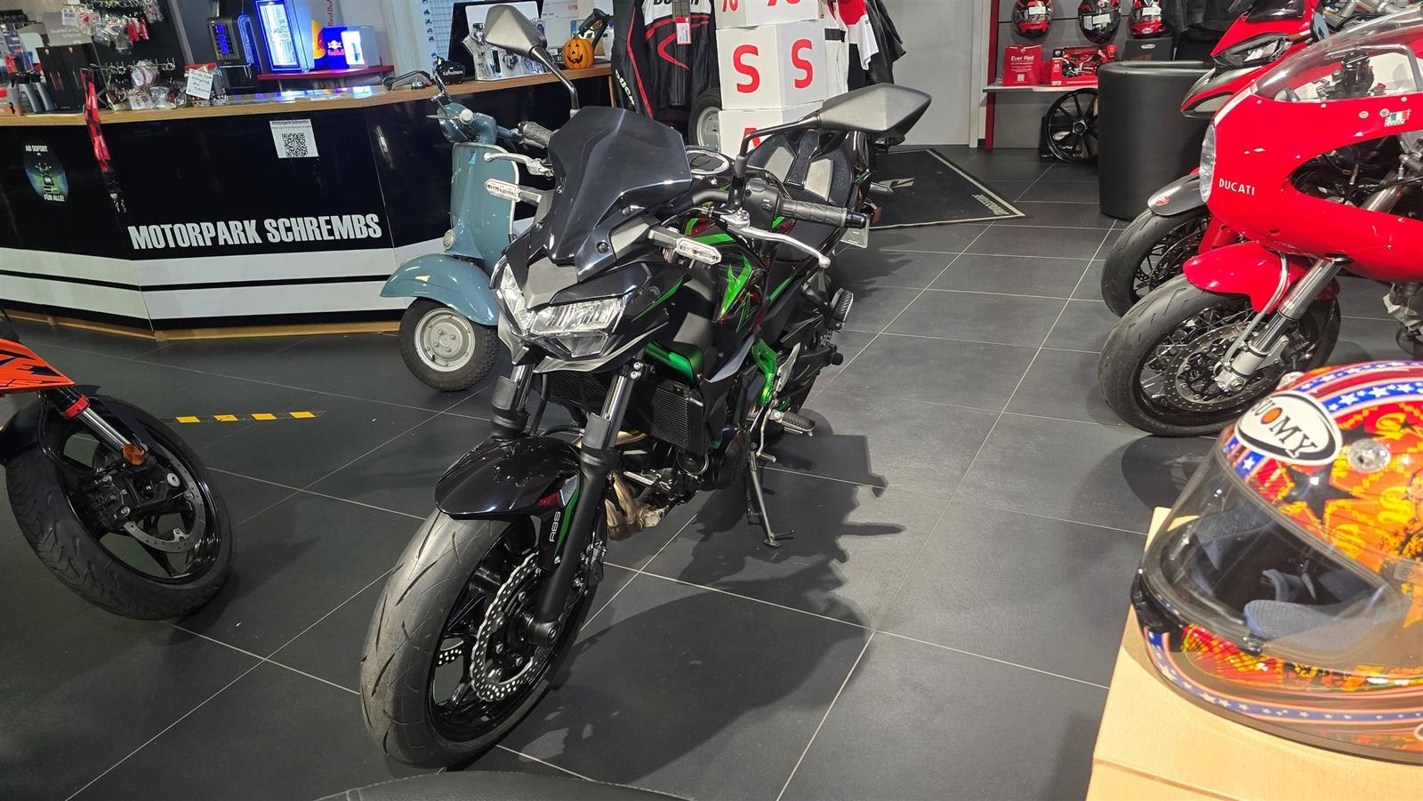 Kawasaki Z650 #SPORT