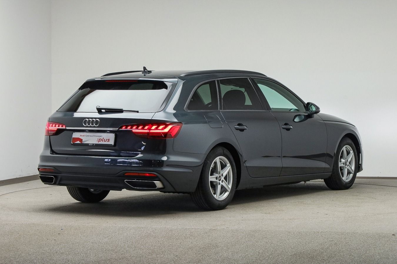 Audi A4 Avant 35 TDI Business, LED, Kamera, Interface imagem 2
