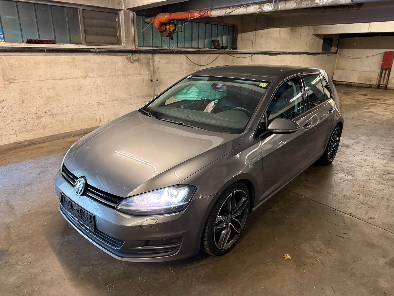 Volkswagen GOLF*VII*1.4-TSI*DSG*TEILLEDER*LED*SEITENSCHADEN