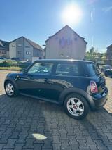 MINI ONE ,1  Jahr Garantie,TÜV neu,2Hand, klimatronic - gebrauchte MINI MINI aus dem Jahr 2010