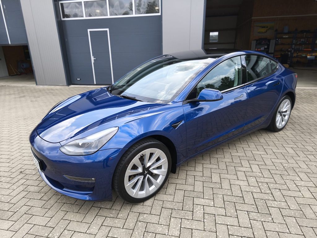Image of Tesla Model 3