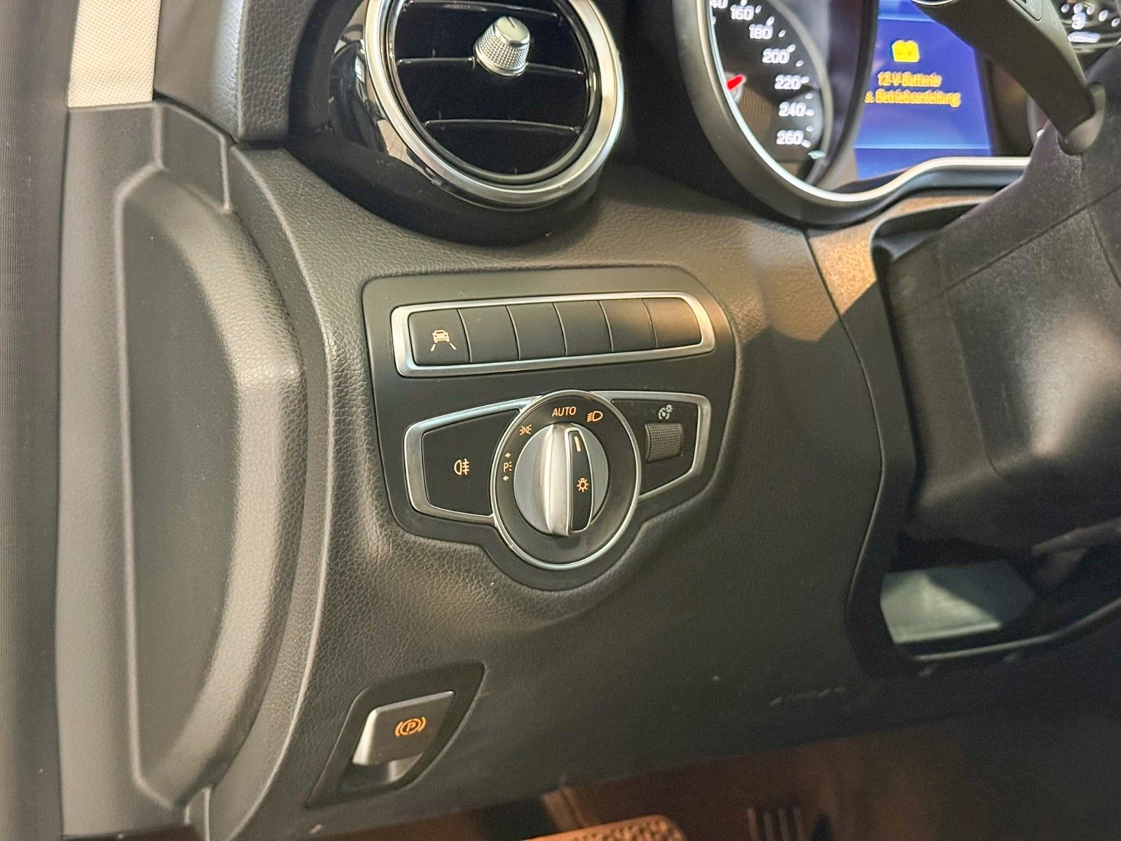 Mercedes-Benz C 220 d 4Matic | ACC | Spurhalte. | LED | uvm. foto 10