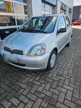 Toyota Yaris 48000km - gebrauchte Toyota Yaris aus dem Jahr 2001