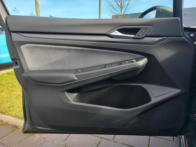 Golf 8 VIII R-Line 4Motion 2.0 TSI