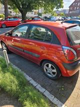 Kia Zu verkaufen - Kia Rio in Bielefeld