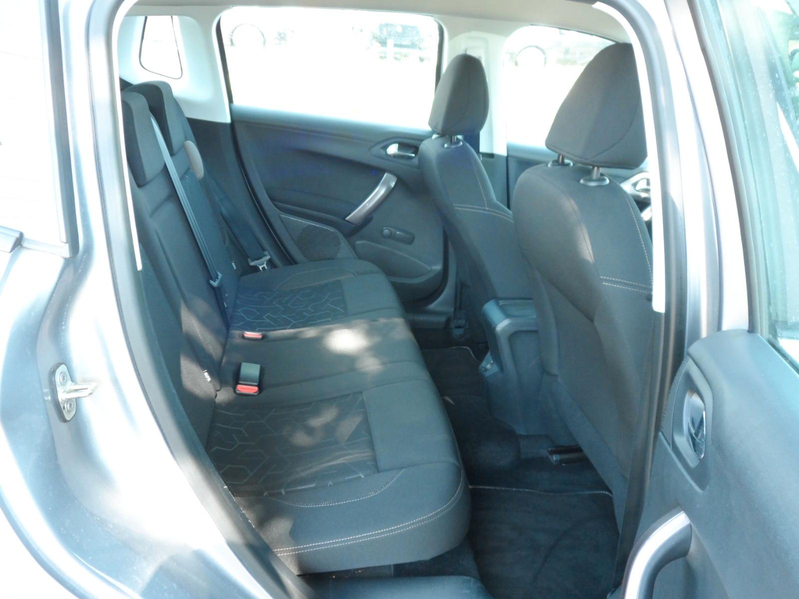 Peugeot 2008 Business-Line 1.Hand/TÜV & Service NEU