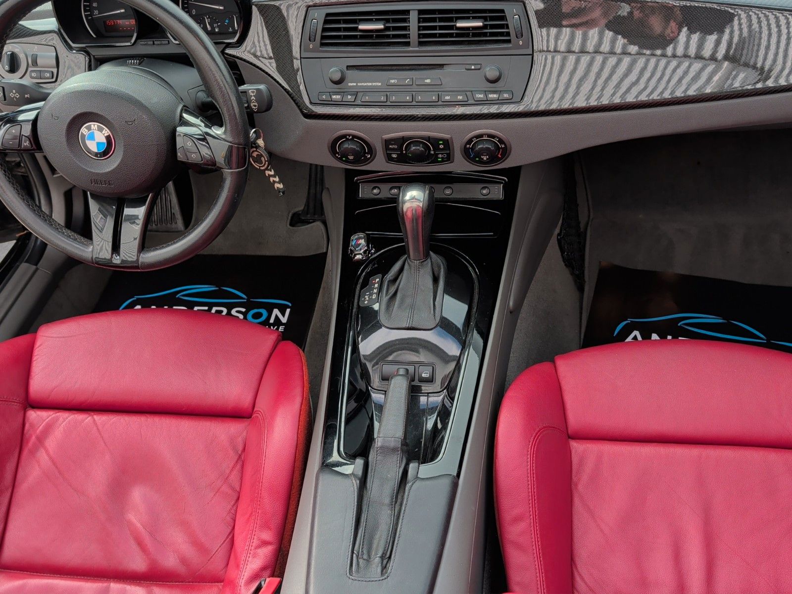 Fahrzeugabbildung BMW Z4 ROADSTER 3.0i M SPORT LEDER EISENMANN SHZ 19"