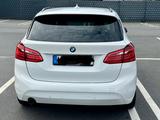 BMW 218 Active Tourer 218i - - BMW 218 Active Tourer: Weiß