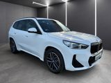 BMW X1 xDrive20d M SPORTPAKET+AHK+LIVE COCKPIT PRO - BMW X1 mit Diesel-Antrieb: Leder, Navigationssystem