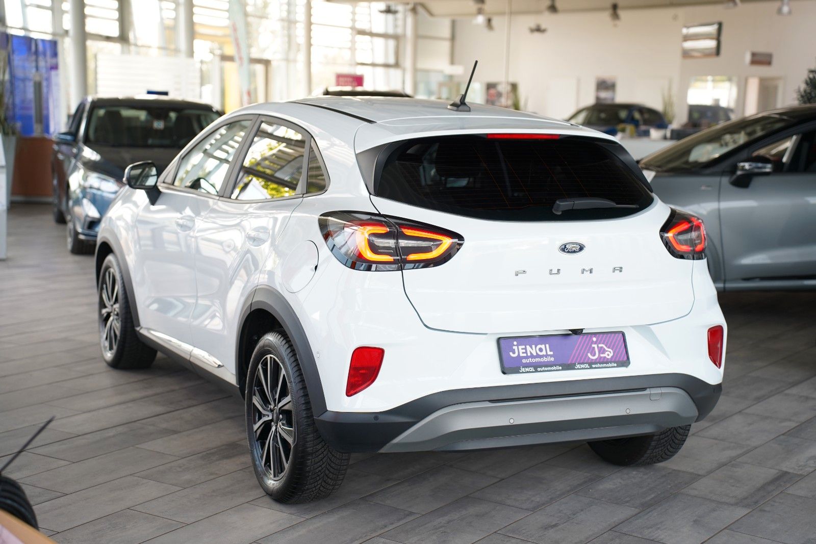 Fahrzeugabbildung Ford Puma Titanium  Hybrid*WINTER-P*KAMERA*NAVI