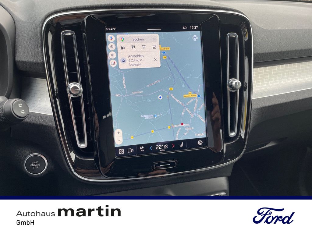 Fahrzeugabbildung Volvo XC40 2.0 Plus Bright 2WD H/K ACC FACEL. LED 360°