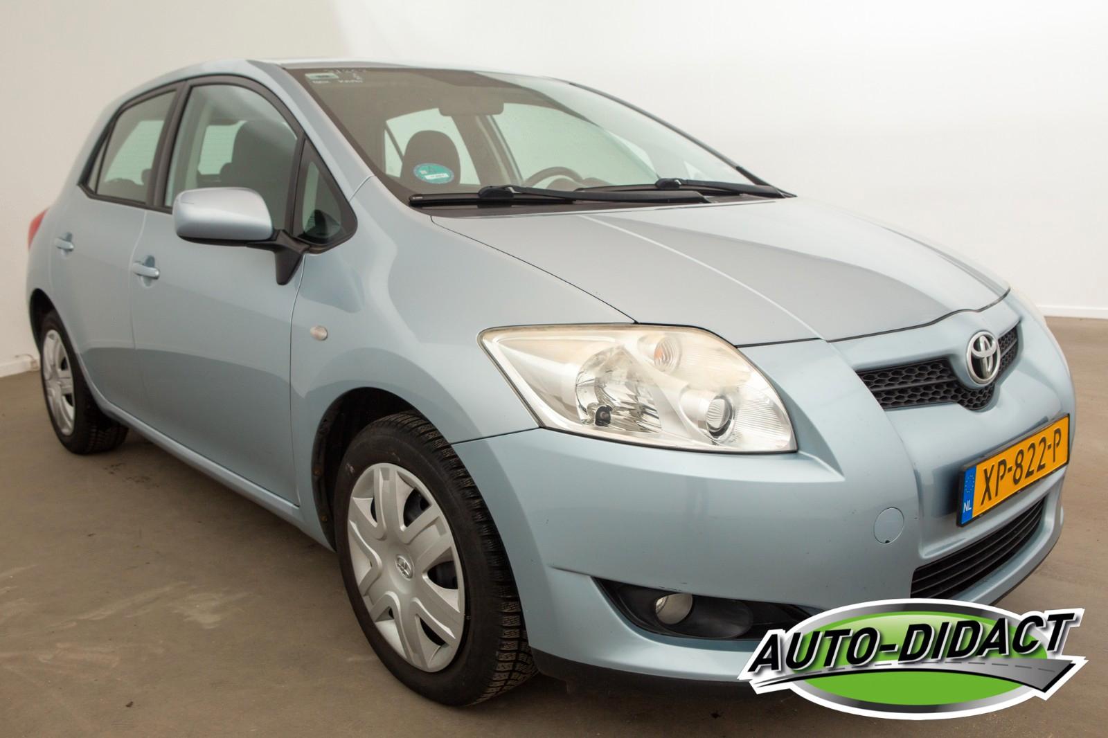 Toyota Auris Luna automatic robot defect