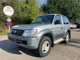 Toyota Land Cruiser 3.0 TD Automatik Kurz - Toyota Land Cruiser in Duisburg