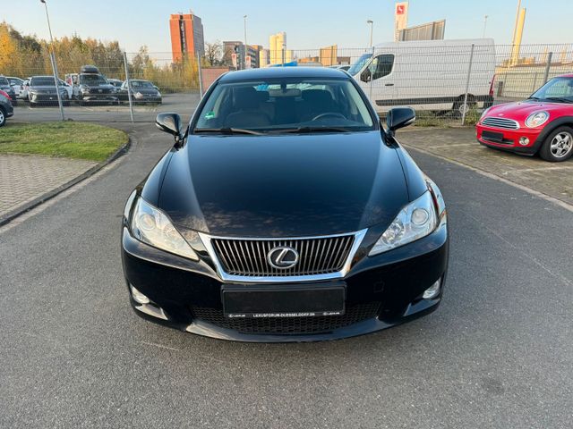 Lexus IS 220d Sport Line Alcantara
