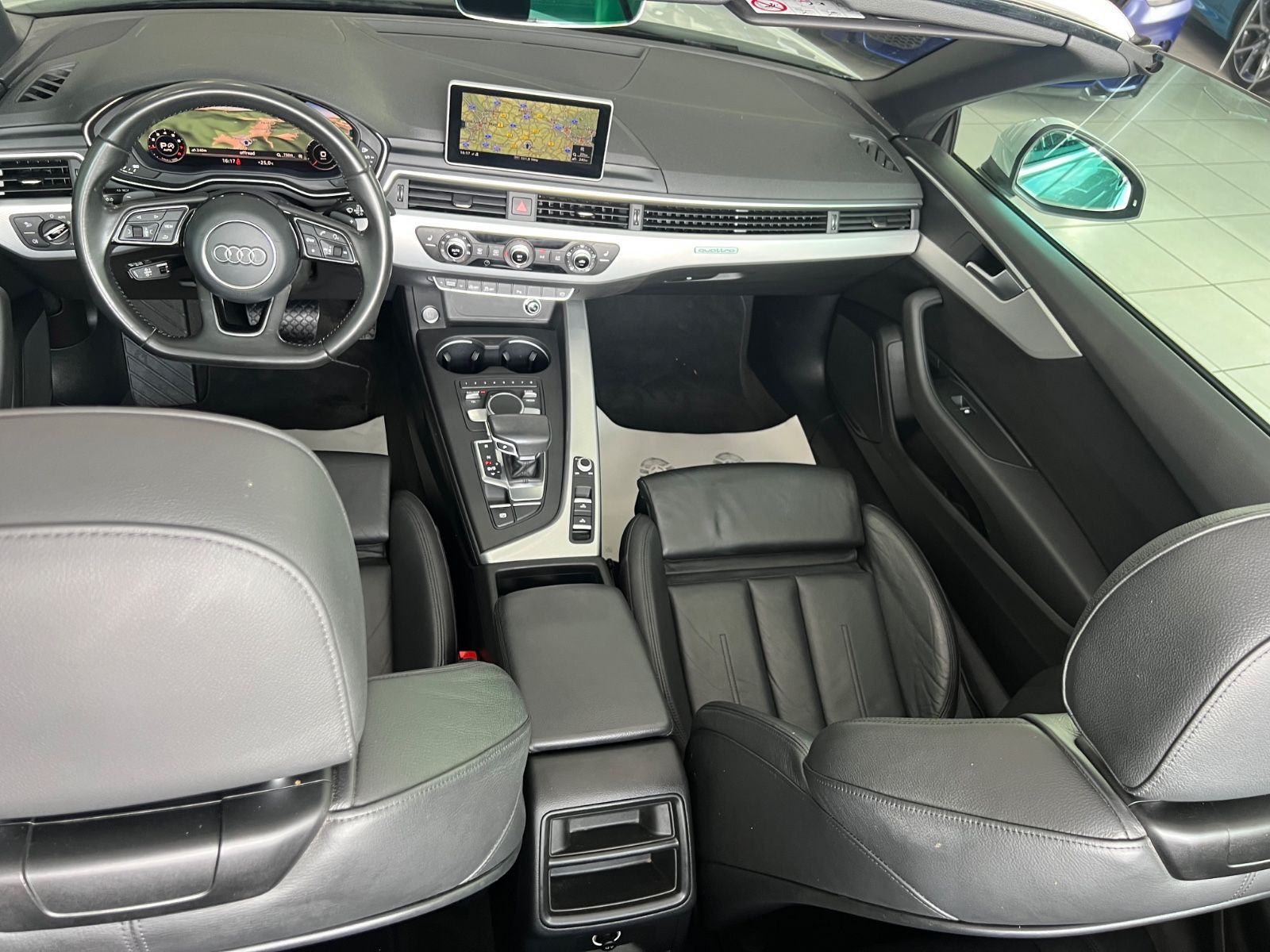 Fahrzeugabbildung Audi A5 Cabriolet 2.0 quattro sport S line