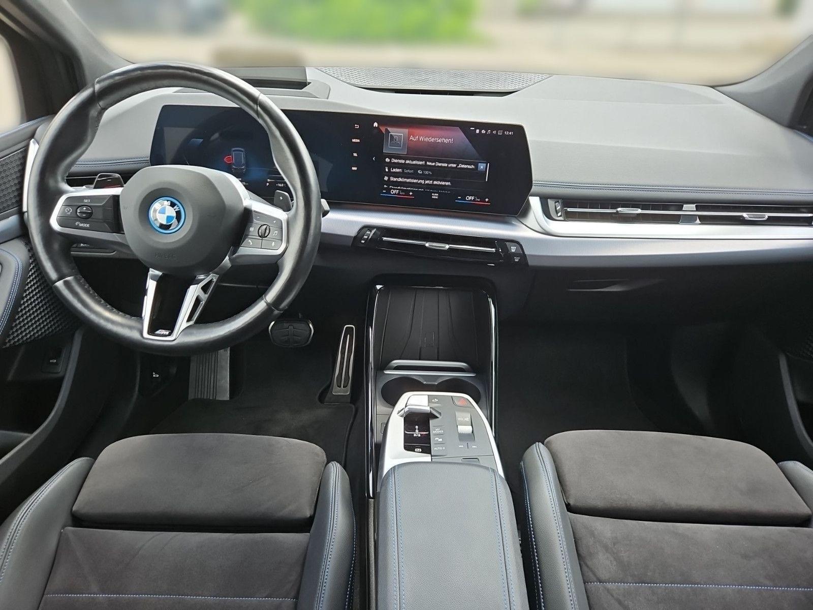 BMW 230e Active Tourer xDrive M-Sport/HUD/LED/DAB