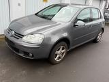 Volkswagen Golf 5 1.6 Benzin Neu Tüv - Volkswagen Golf aus 2005: Golf5