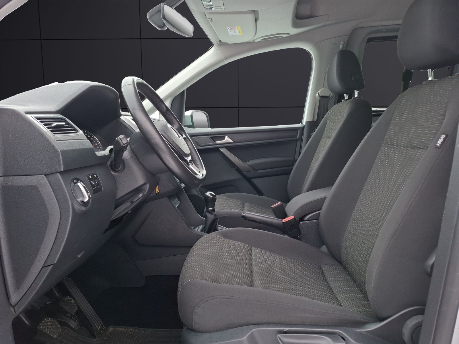 Fahrzeugabbildung Volkswagen Caddy TDI Comfortline Navi APP GRA PDC SHZ Clima