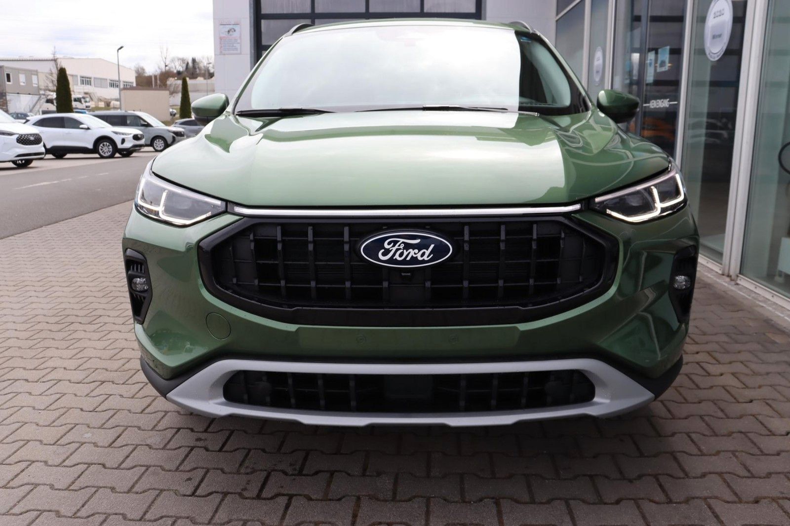 Ford Kuga Active PHEV 2.5 PHEV Matrix AKTION 2,99%* imagem 3