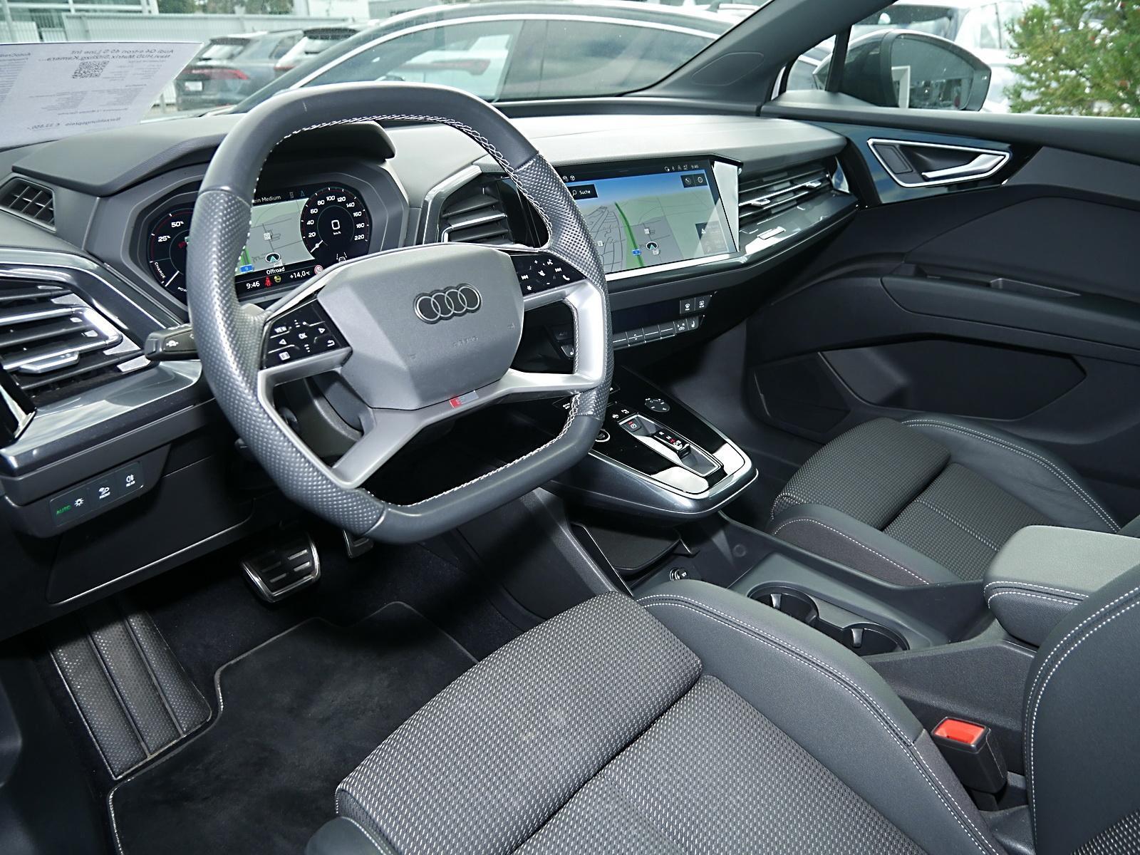 Audi Q4 45 S Line Int Navi,HUD,Matrix,R-Kamera, миниатюра 8