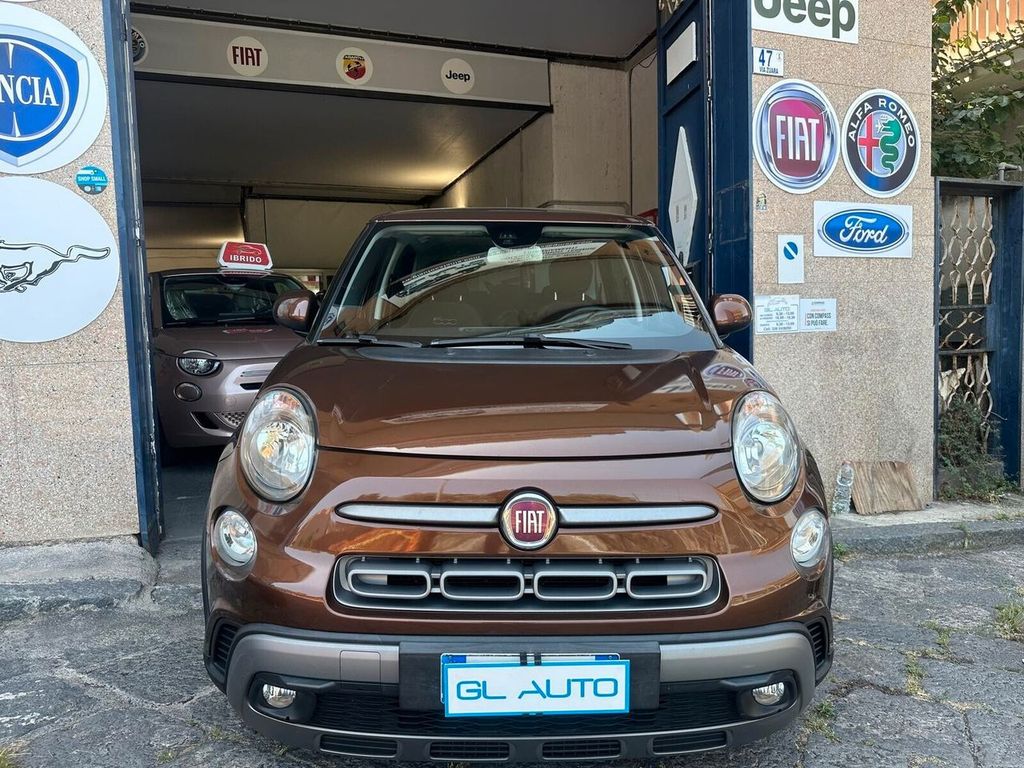Image of Fiat 500L Cross