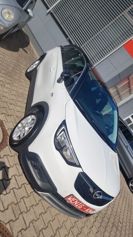Image of Opel Crossland (X)